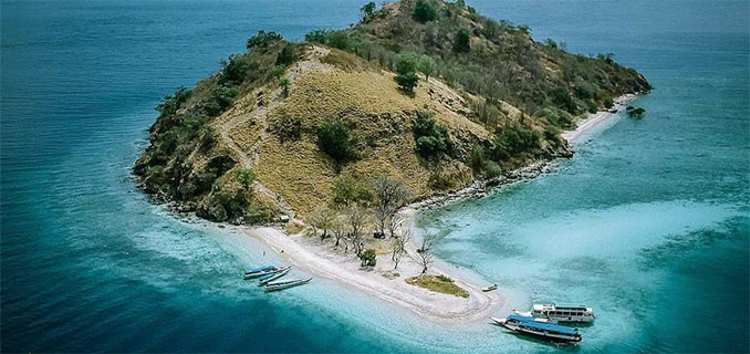 8 Wisata di Pulau Jawa yang Vibesnya Mirip Wisata di Luar Negeri